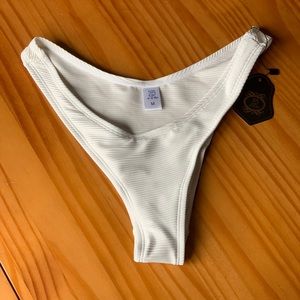 White ribbed bikini bottom
